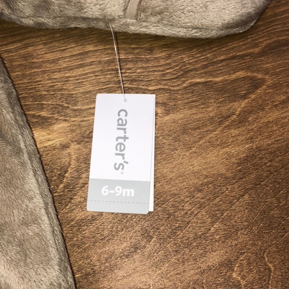 Carter’s 6-9 Months warm fox fleece pajama onesie - Picture 8 of 8